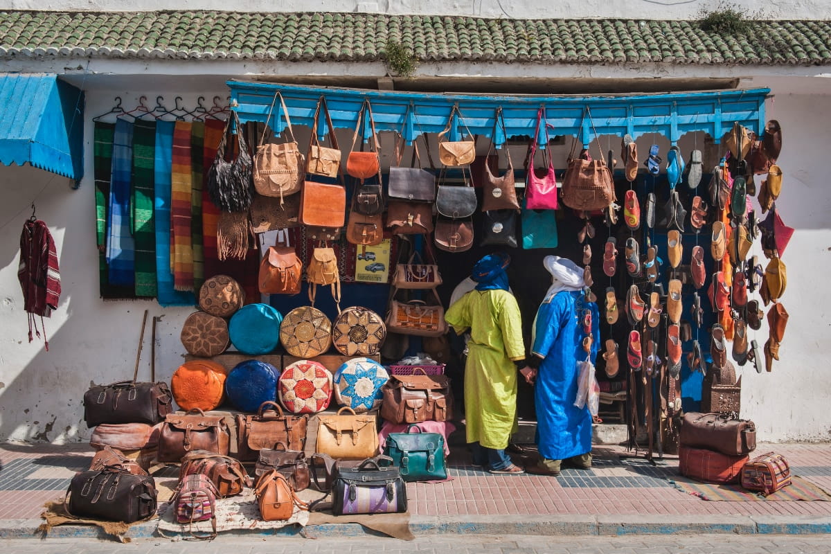 A Guide to Sustainable Souvenir Shopping in the Sahara
